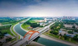 南与北在线观看,穿越时空的对话，在线观看情感之旅