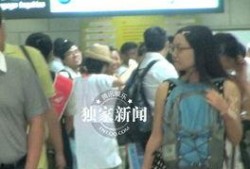 何炅机场爆料视频大全集,趣味花絮尽收眼底